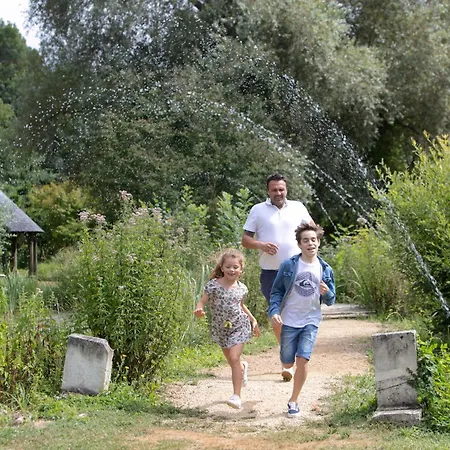 Parc De La Belle * Magne (Vienne)