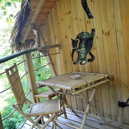 مكان تخييم Parc De La Belle